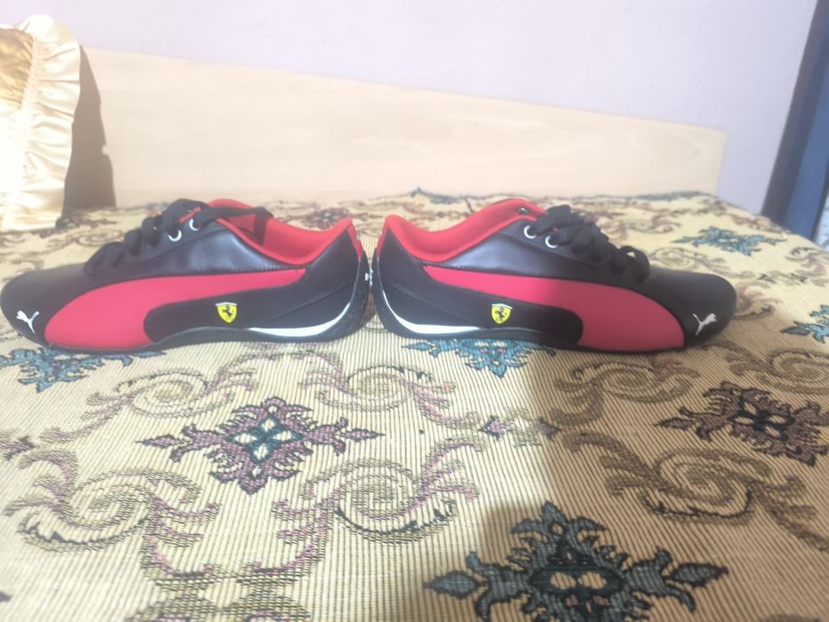 Кожени Puma Ferrari обувки