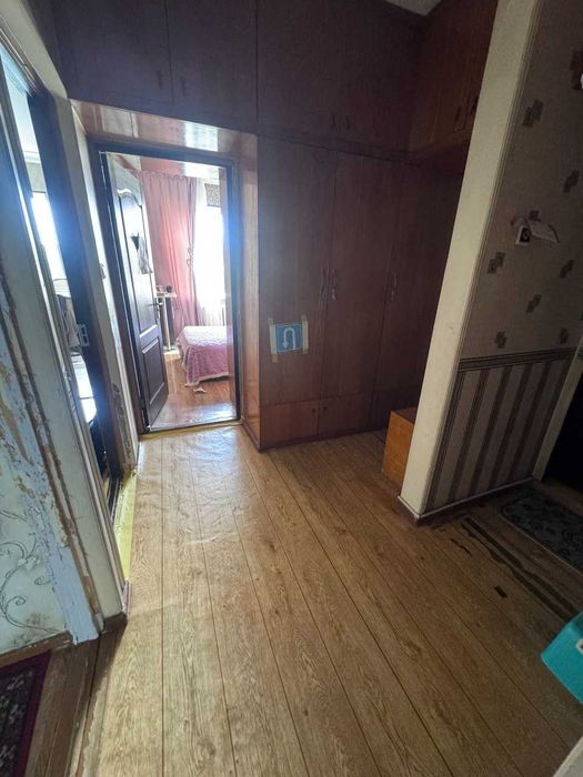 Срочно !!!  Продаётся 3-х комнатная квартира