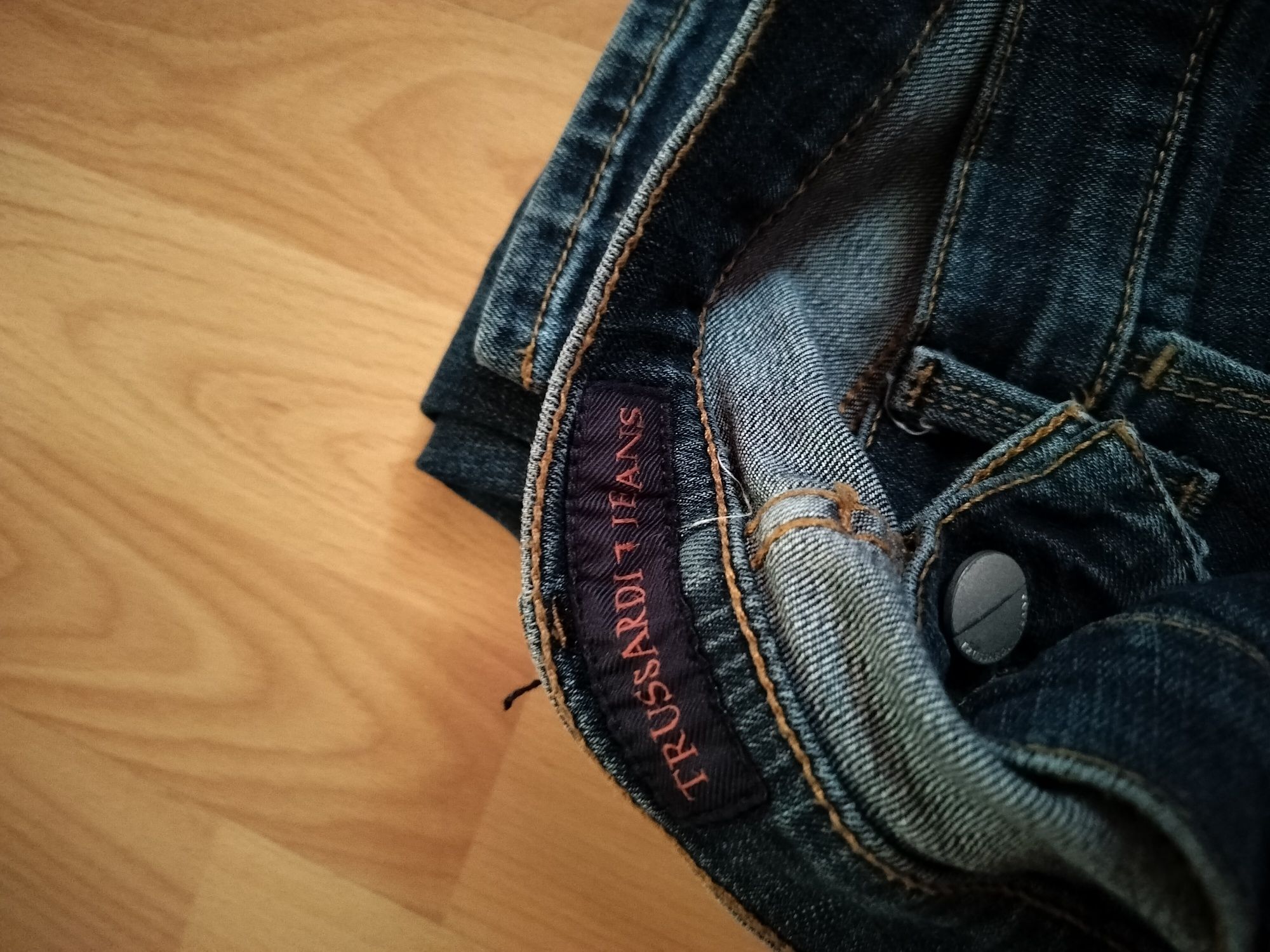 Blugi Trussardi ,originali,mărime 38/32 (XXL)