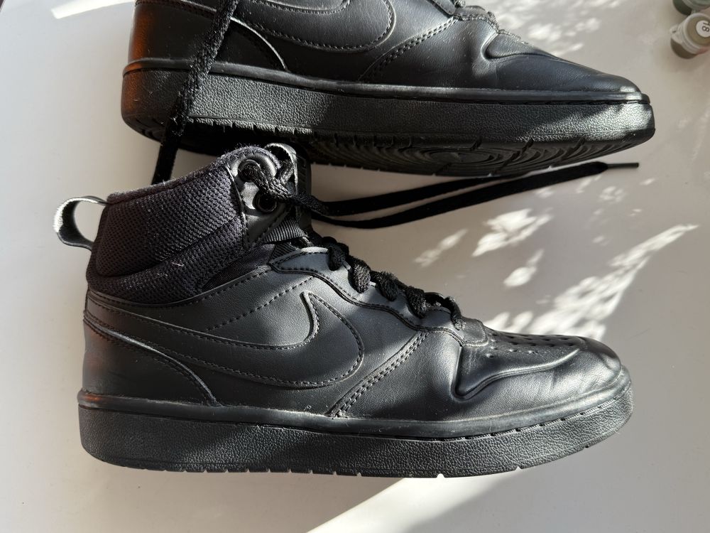 Кецове Nike черни размер 36