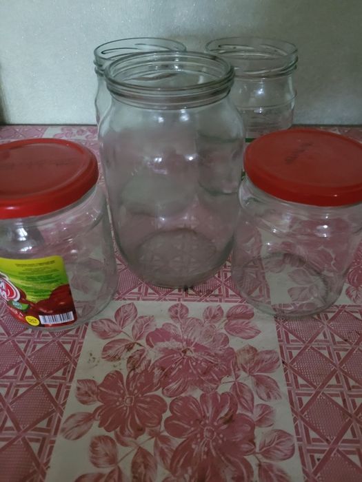 Меняю Банки для соления 1л.0.5 л