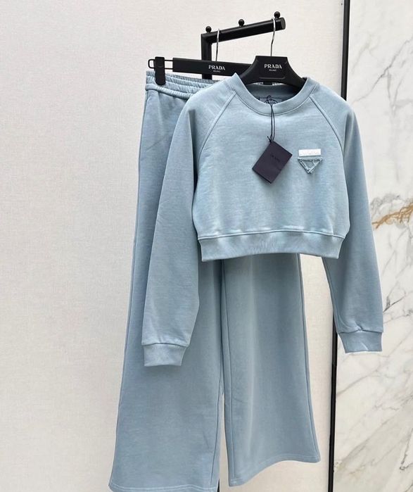 Дамски сет уникален на марката PRADA