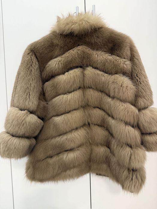 haină autentică din blană de vulpe arctică naturala