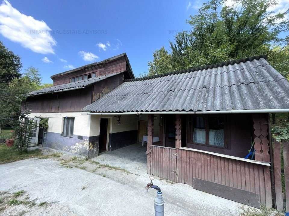 PROPRIETAR-Vilă 3715mp teren-Curtea de Argeș-Valea Danului