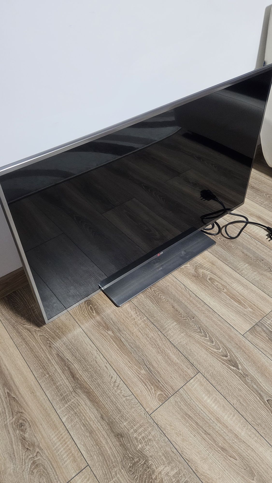 Tv/Smart tv lg 108 cm