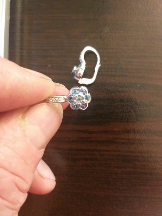 Butoni aur 14k vechi