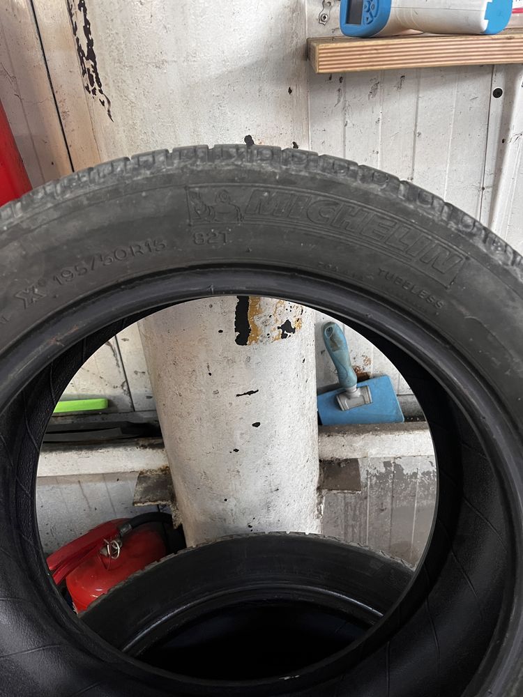 Anvelope vara michelin 195/50/15