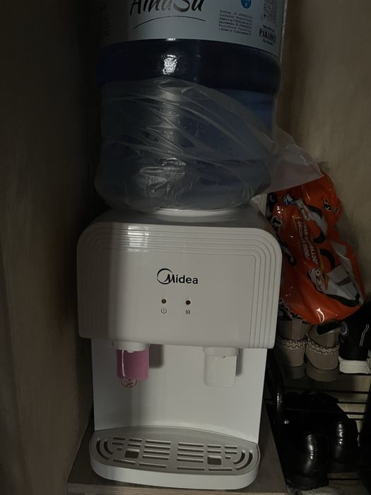 Продаю куллер для воды