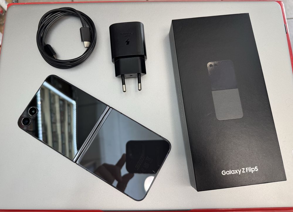 Samsung Galaxy Z Flip 5