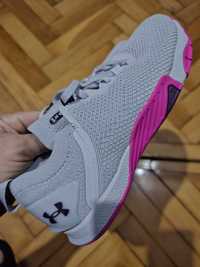 Under armour tribase reign 3