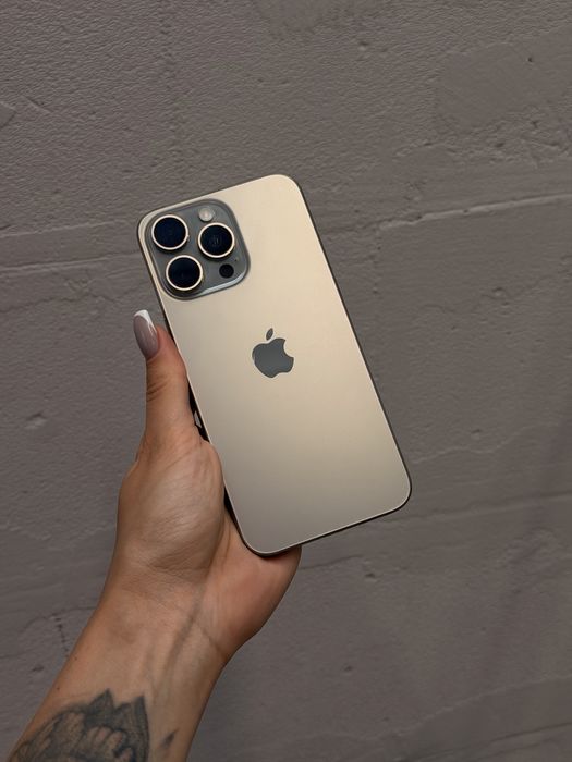 Iphone 15 pro max 256gb natural titanium