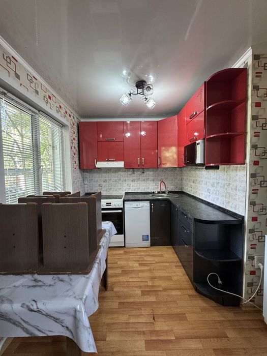 Продам 2-х комнатную квартиру на КШТ