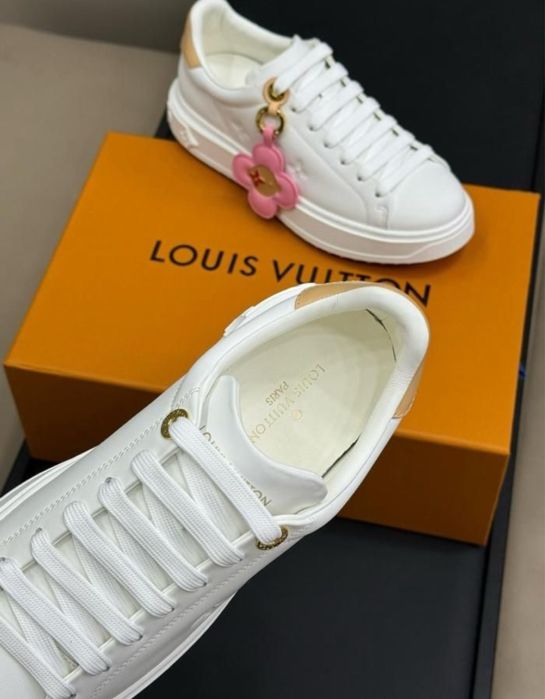 Дамски кец Louis Vuitton ,100% естествена кожа