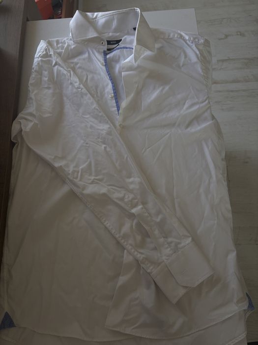 Hugo boss нова риза