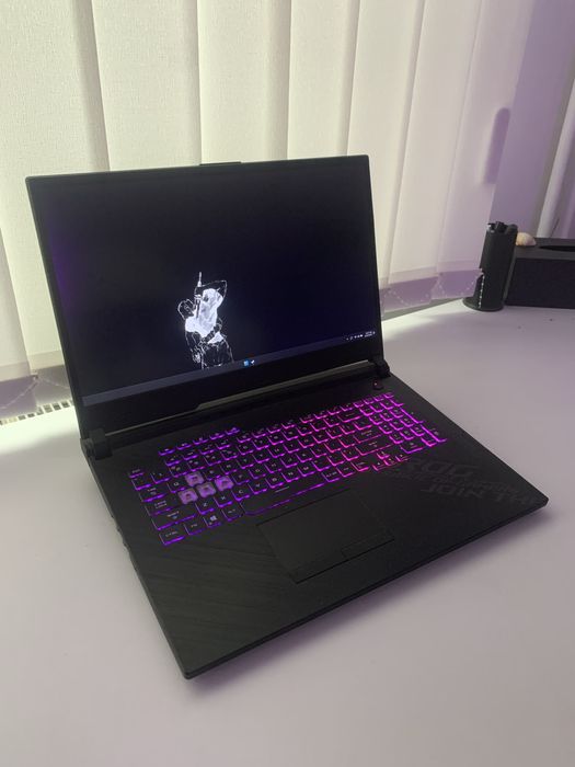 Laptop gaming ASUS ROG Strix G17