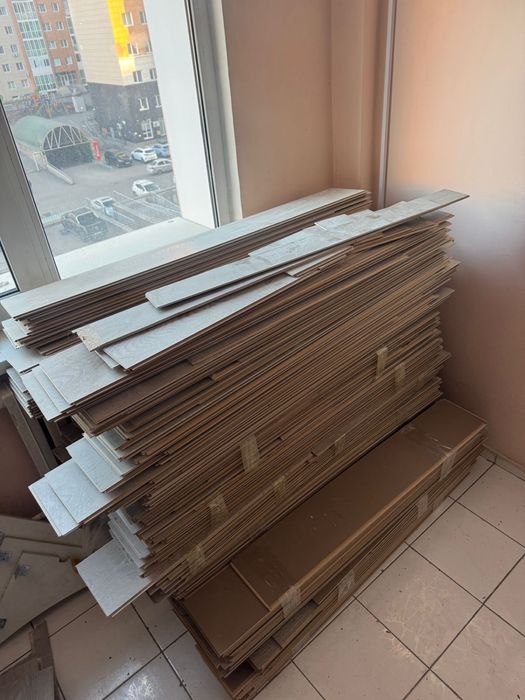 Продается б/у ламинат