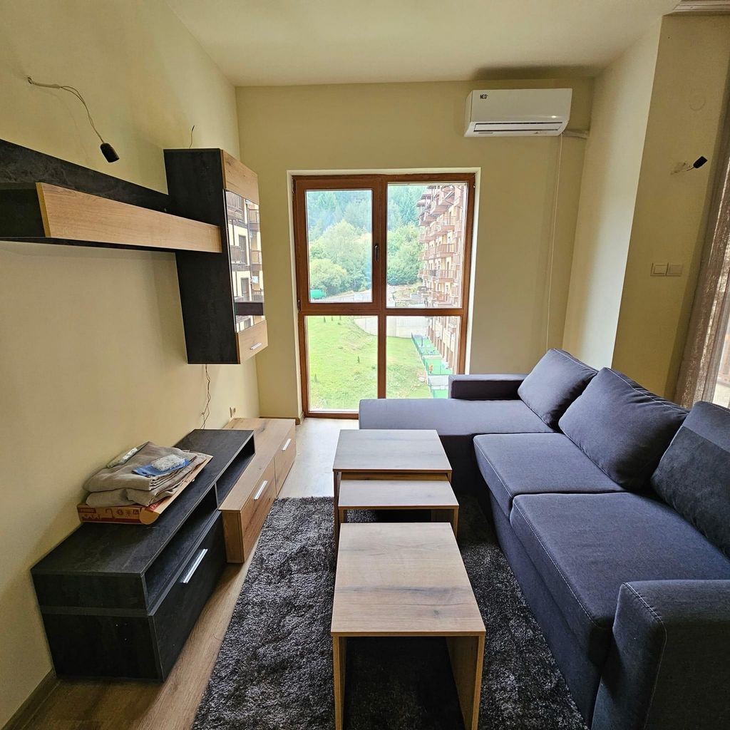 Продава се Двустаен апартамент в Разлог - 65 кв.м за 1047 €/кв.м - Снимка #3