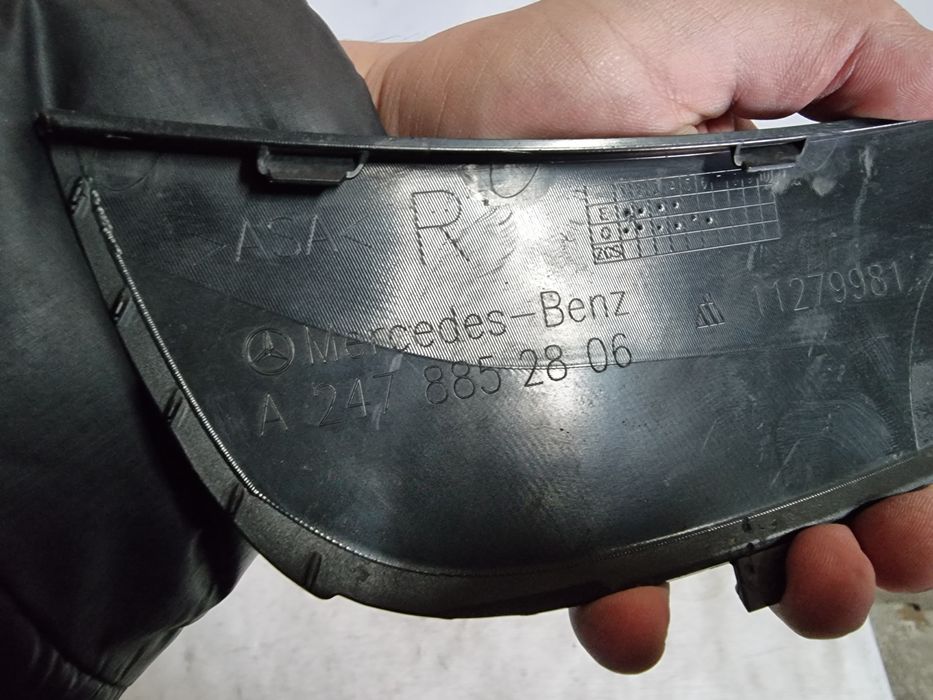 Ornament dreapta bara fata Mercedes GLA AMG W247 2020 cod A2478852806