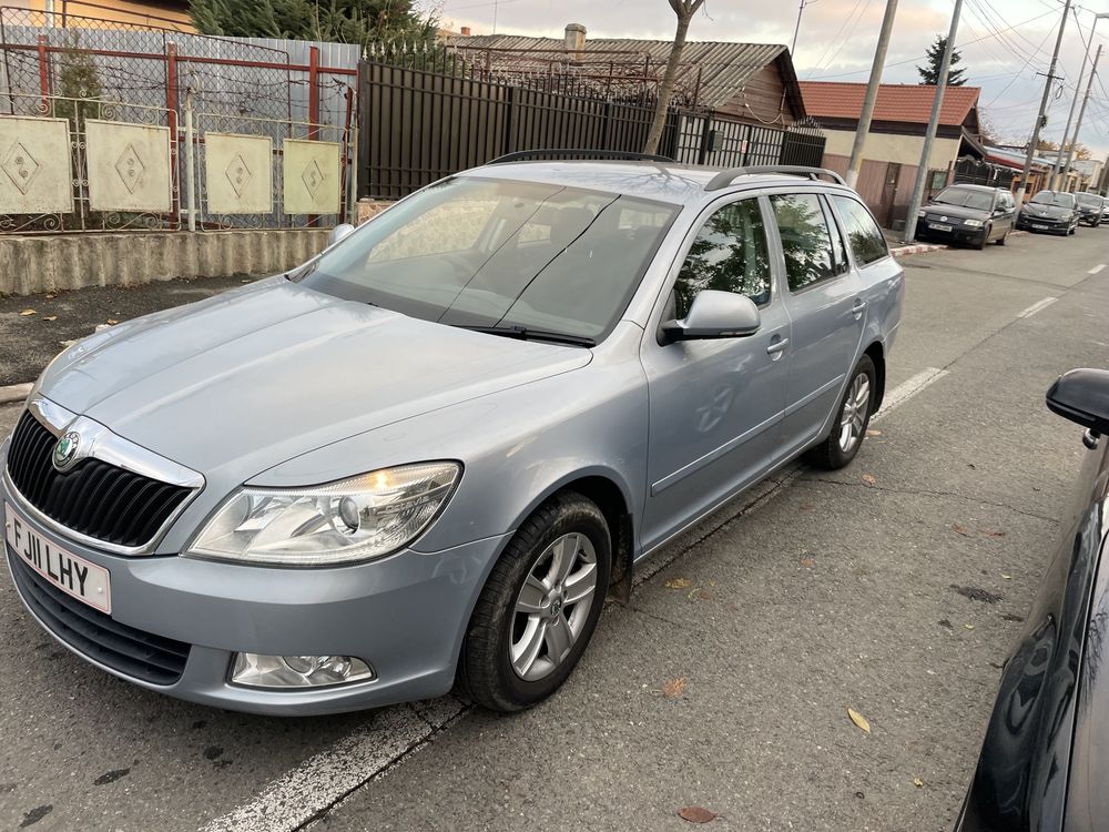 Dezmembrez skoda octavia 2 facelift 1.6 d