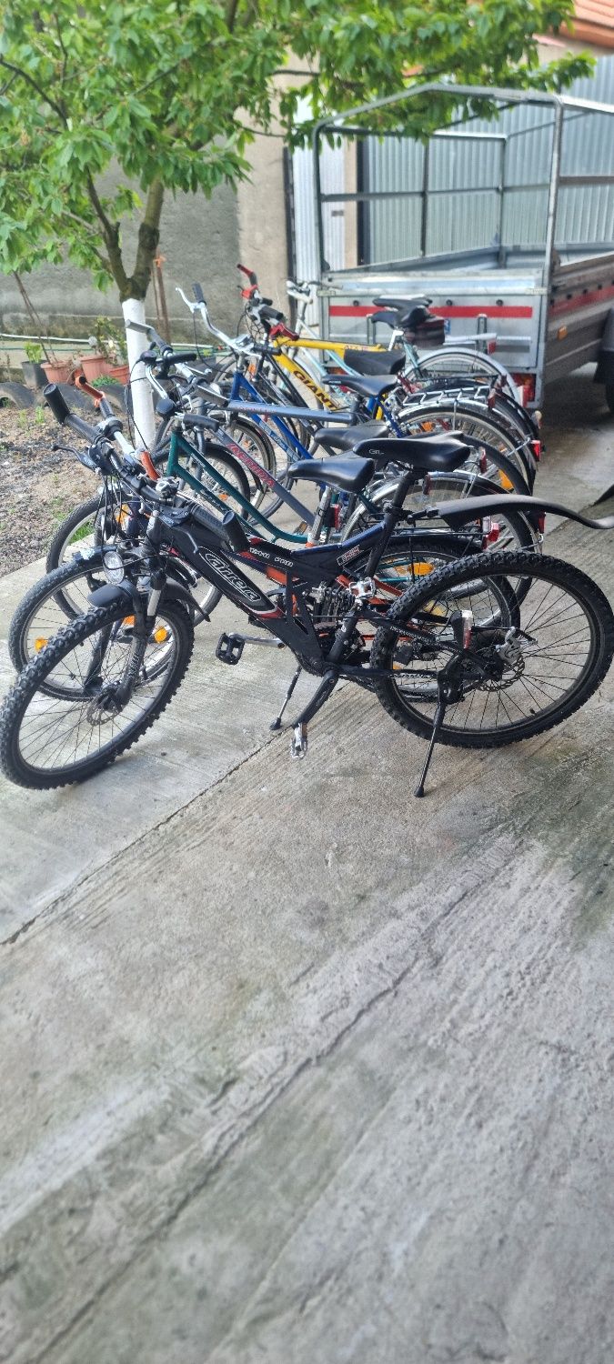Vand diferite biciclete