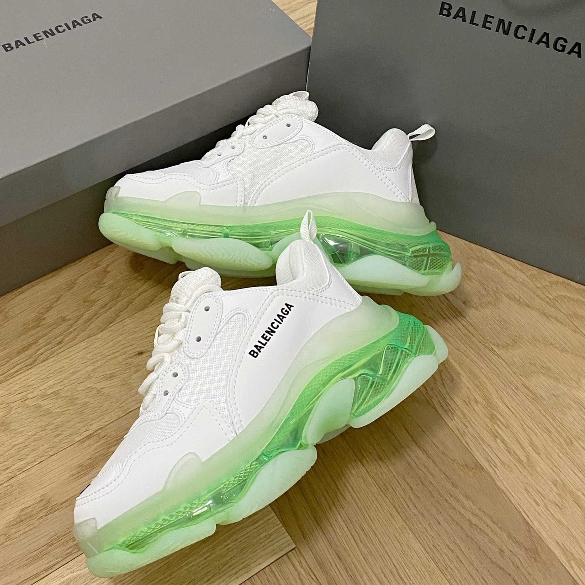 Adidasi Balenciaga Triple S - Premium