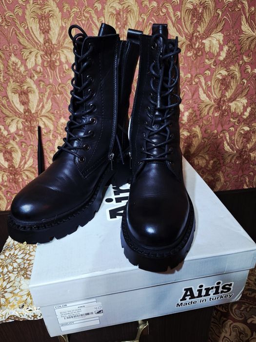 Ботинки зимние кожанные 40р-р(Турция)