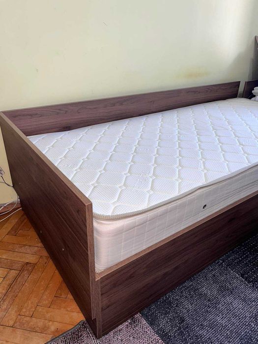 Две Броя легла с подматрачна рамка плюс матраци ТЕД balance