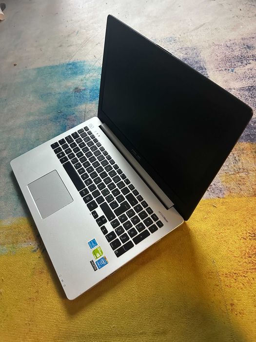 laptop Hp elitebook 8460p, i7, 12 gb