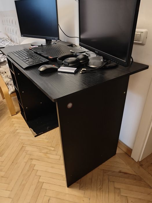 Birou negru stare bună