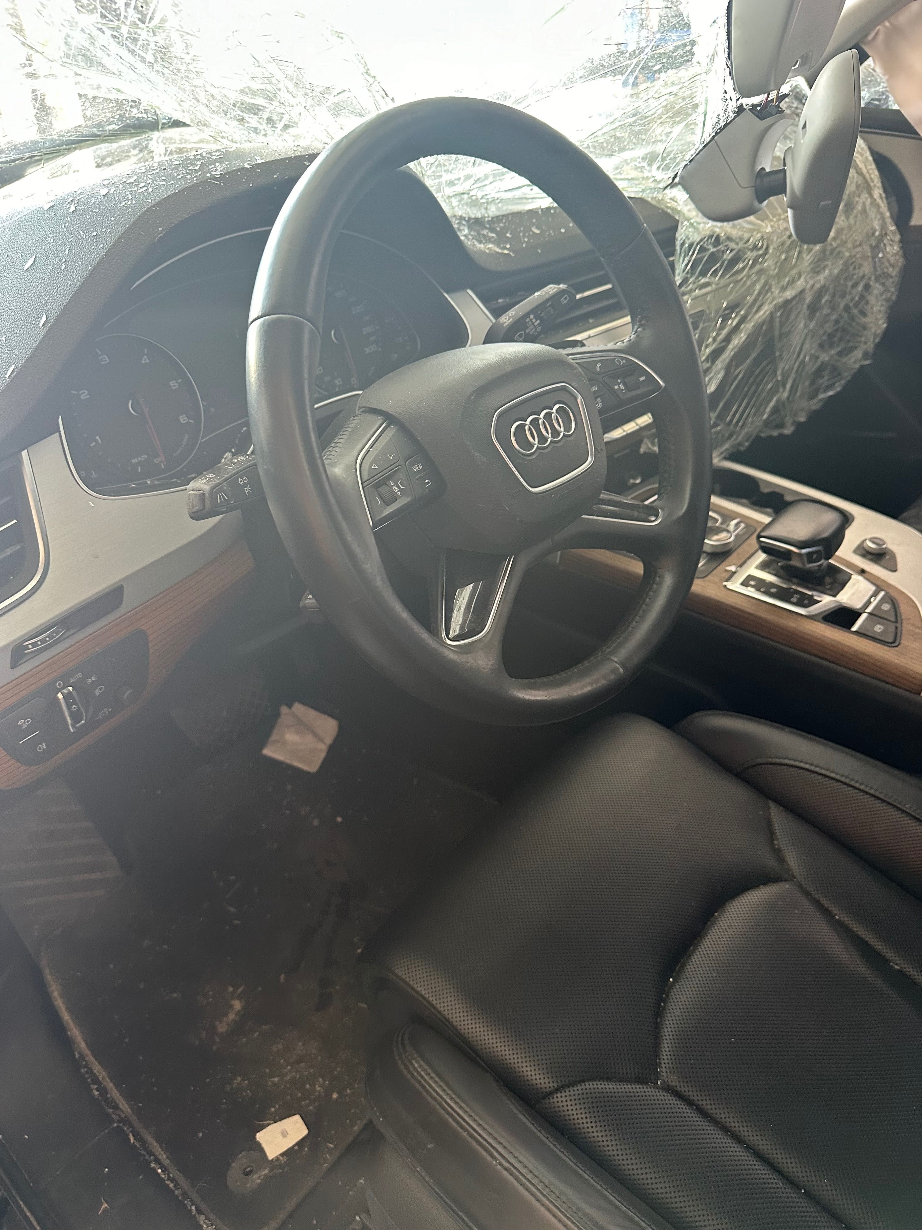 Audi Q7 272kc CRT на части
