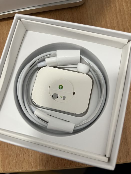 Vand Apple AirPods Pro 2