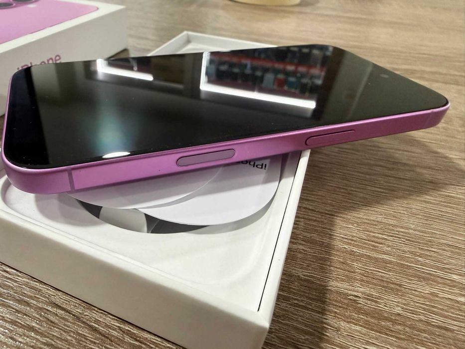iphone 16  Pink 128gb