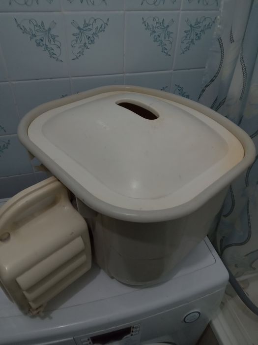 Продам стиральную машинку 'Малютка"