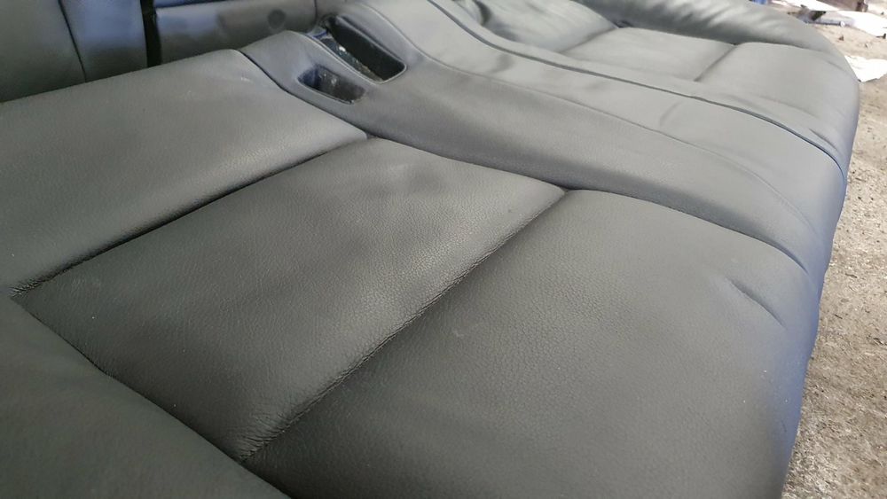 Кожен салон за ф11