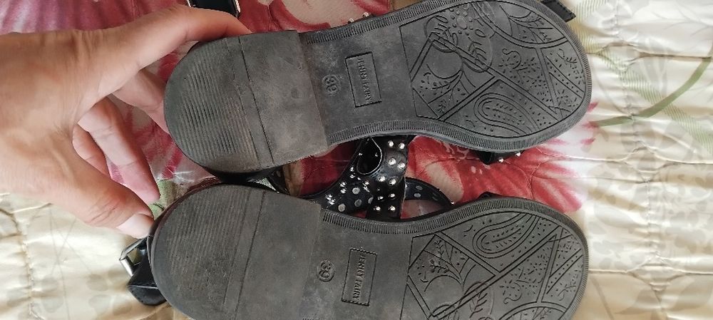 Дамски сандали няколко броя