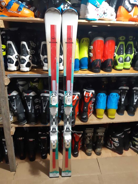 Schiuri femei ROSSIGNOL 156 cm impecabile