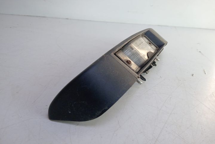 Lampa iluminare numar 8200434685 Nissan Primastar prima generatie ser