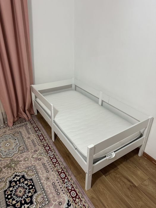 Продам детскую кровать