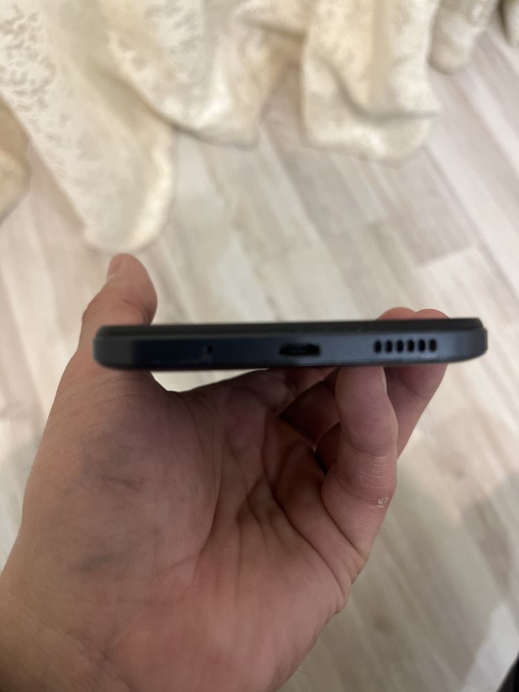Продам Redmi 12C