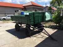Продавам двуосно ремарке