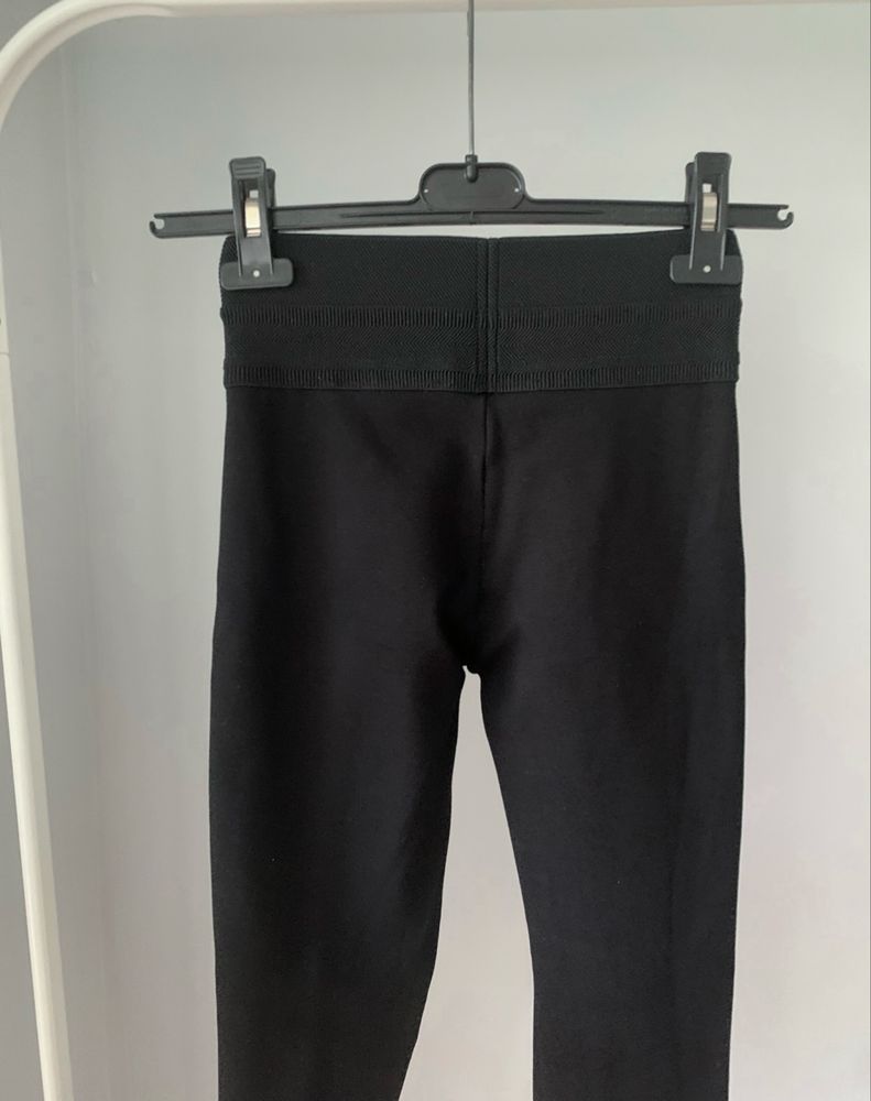 Сет ZARA : Клин Xs и топ Xs / S