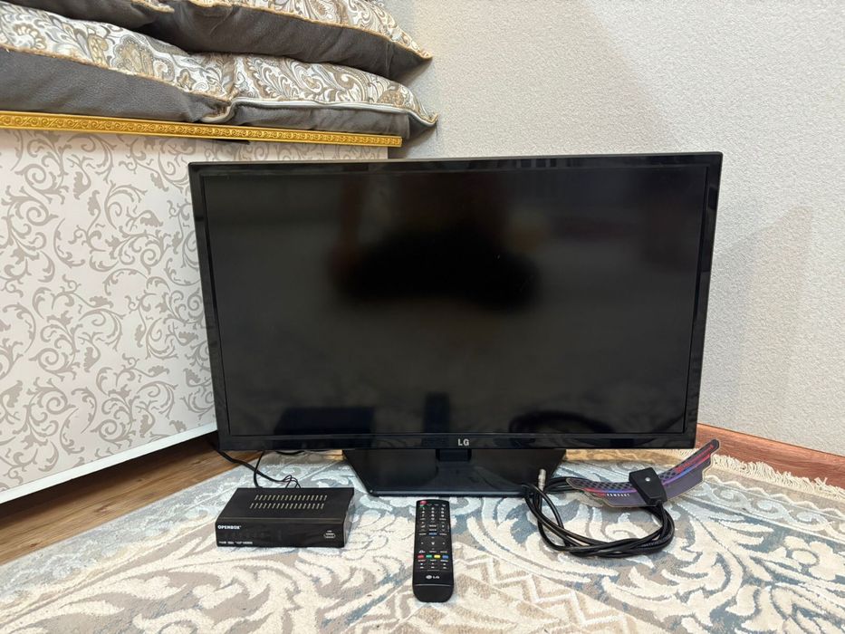 Продаю недорого Телевизор LG LED32