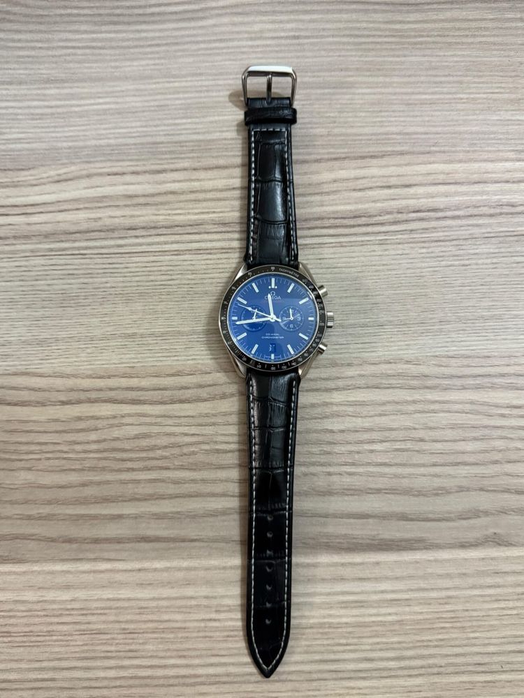 Часовник Omega Speedmaster