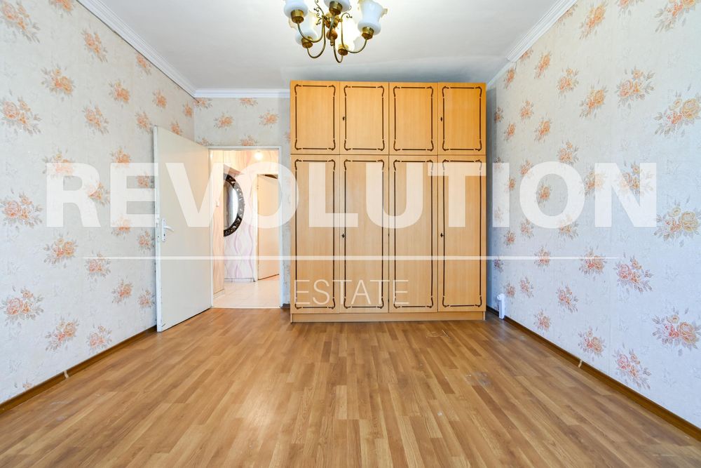 Дава се под наем Тристаен апартамент в София, Люлин 6 - 90 кв.м за 500 € - Снимка #11