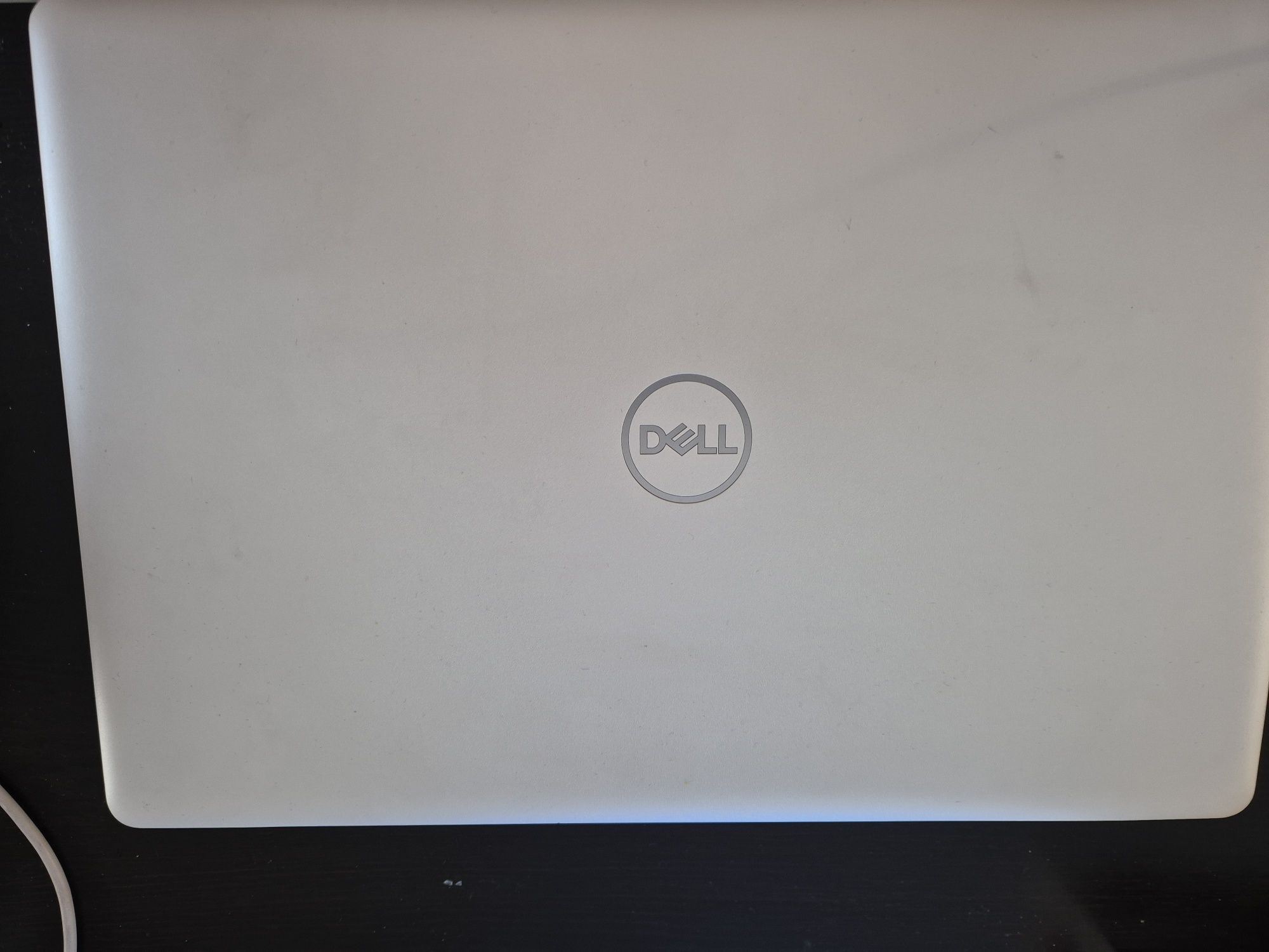 Dell inspiron 3582