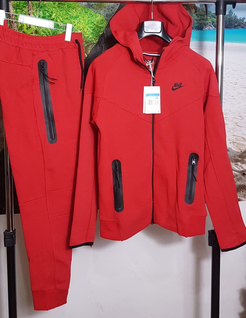 Nike Tech fleece calitate premium