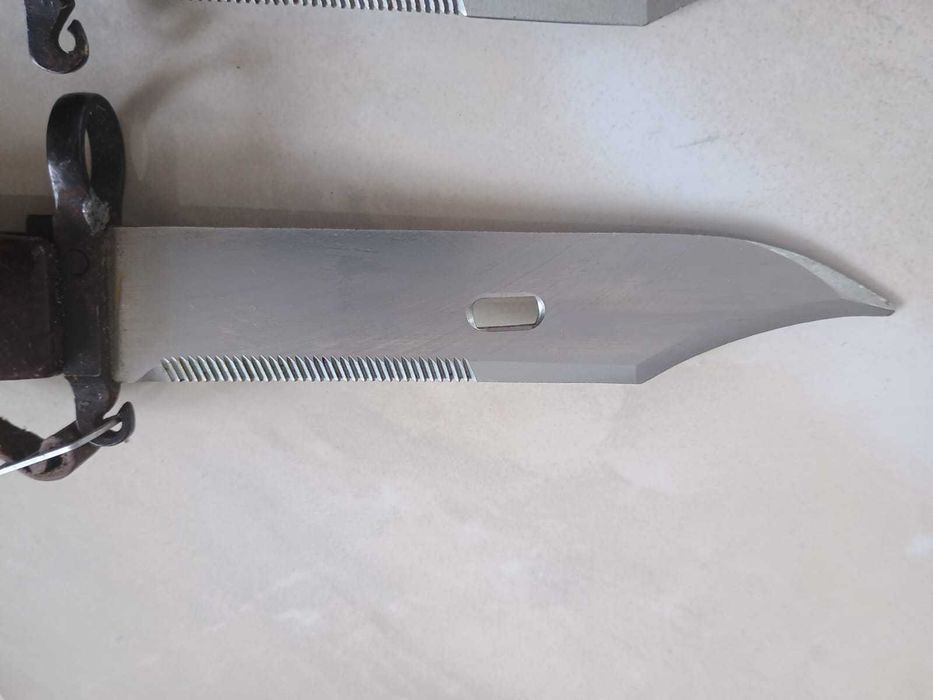 Baionetă AKM. Baionete românești AK-47