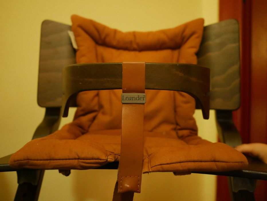 Tava scaun Leander (disponibilă și bara de siguranță)