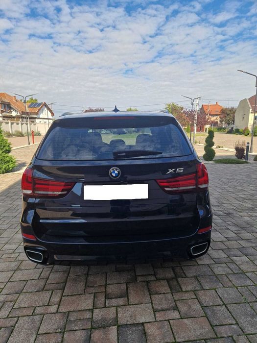 Vând BMW X5 XDRIVE Pachet M interior și exterior