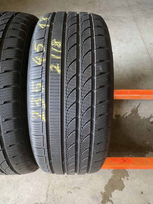 Anvelope iarna 235/45/18 Rotalla Ice-Plus 235 45 18 R18